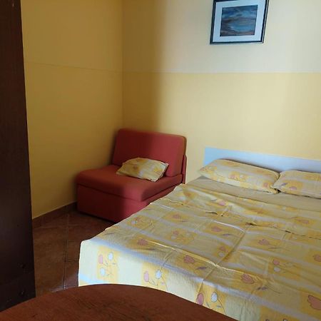 Apartments With A Parking Space Vir - 19547 Номер фото