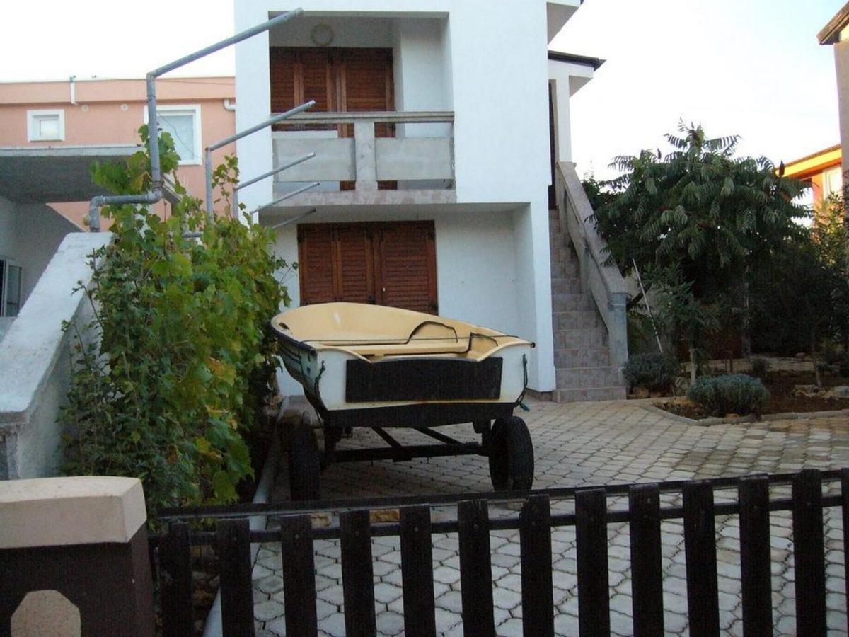 Apartments With A Parking Space Vir - 19547 Экстерьер фото